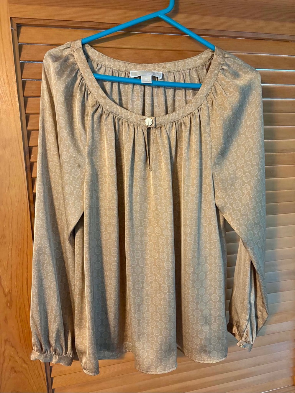 Michael Kors Logo Long-Sleeve Round Neck Blouse — Tan